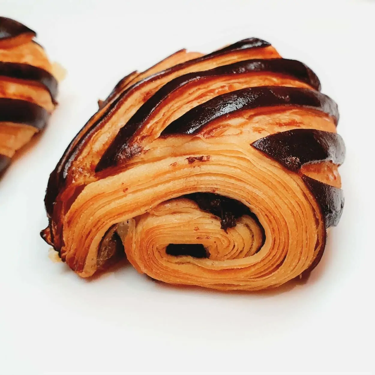 viennoiserie-pate-feuilletee-levee-bicolore-cours-MyGatô-Lyon
